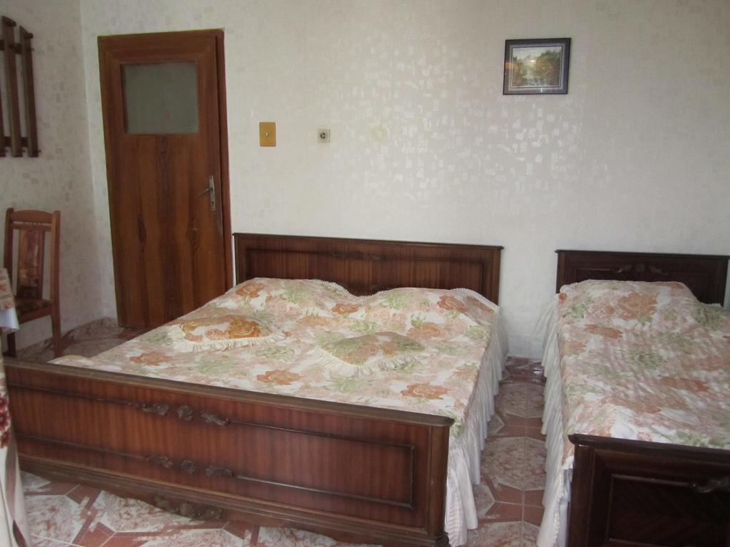 Central Guesthouse Nesebar Exterior photo